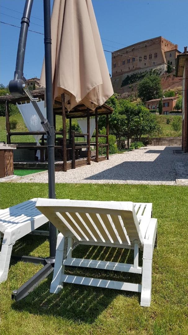 Val D'Orcia Deluxe 2, Raffinata Casa Immersa Nel Verde Con Wifi, Giardino E Parcheggio 蒙塔尔奇诺 外观 照片